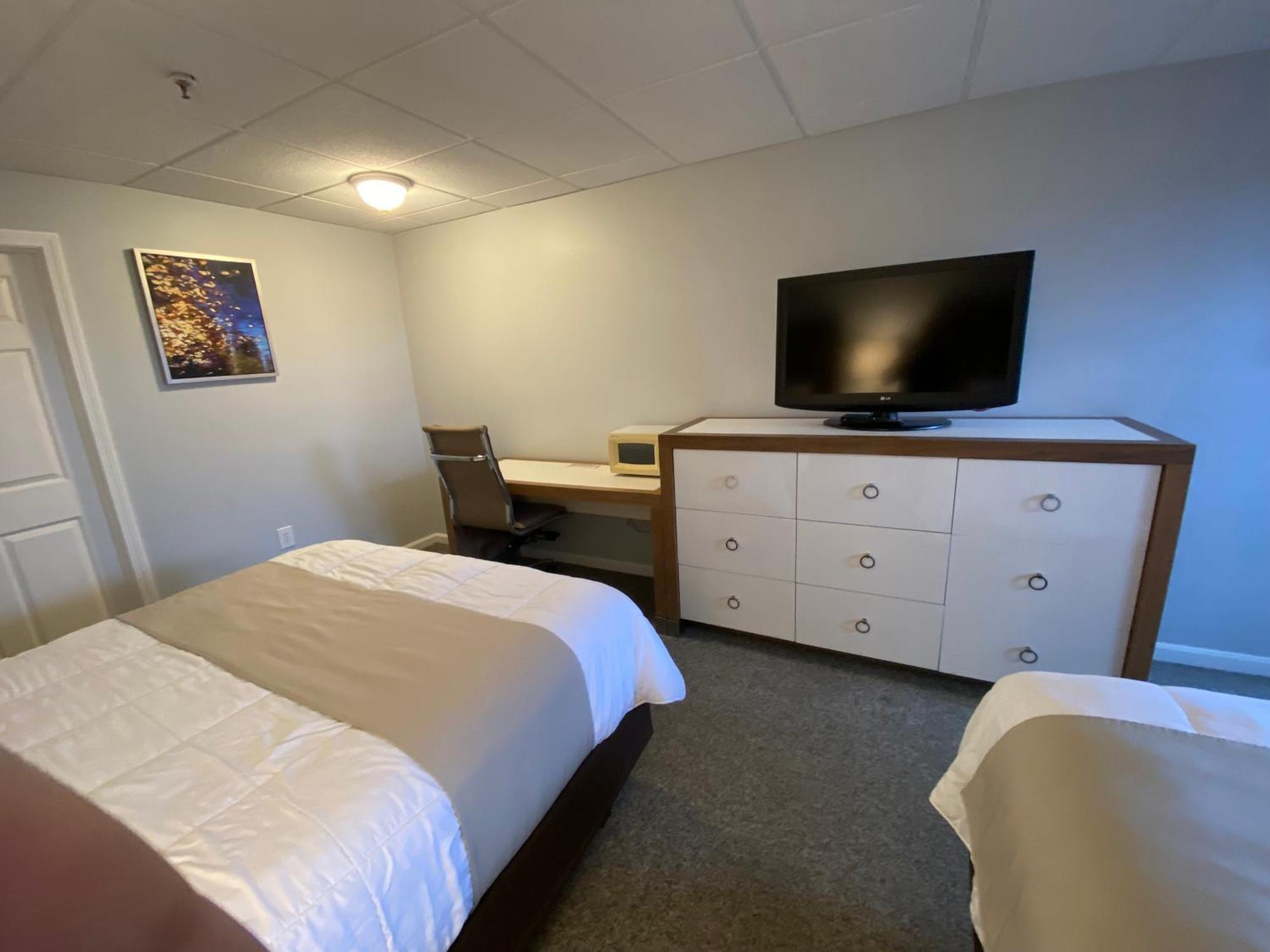 Winnisquam Lake Inn Тилтон Экстерьер фото