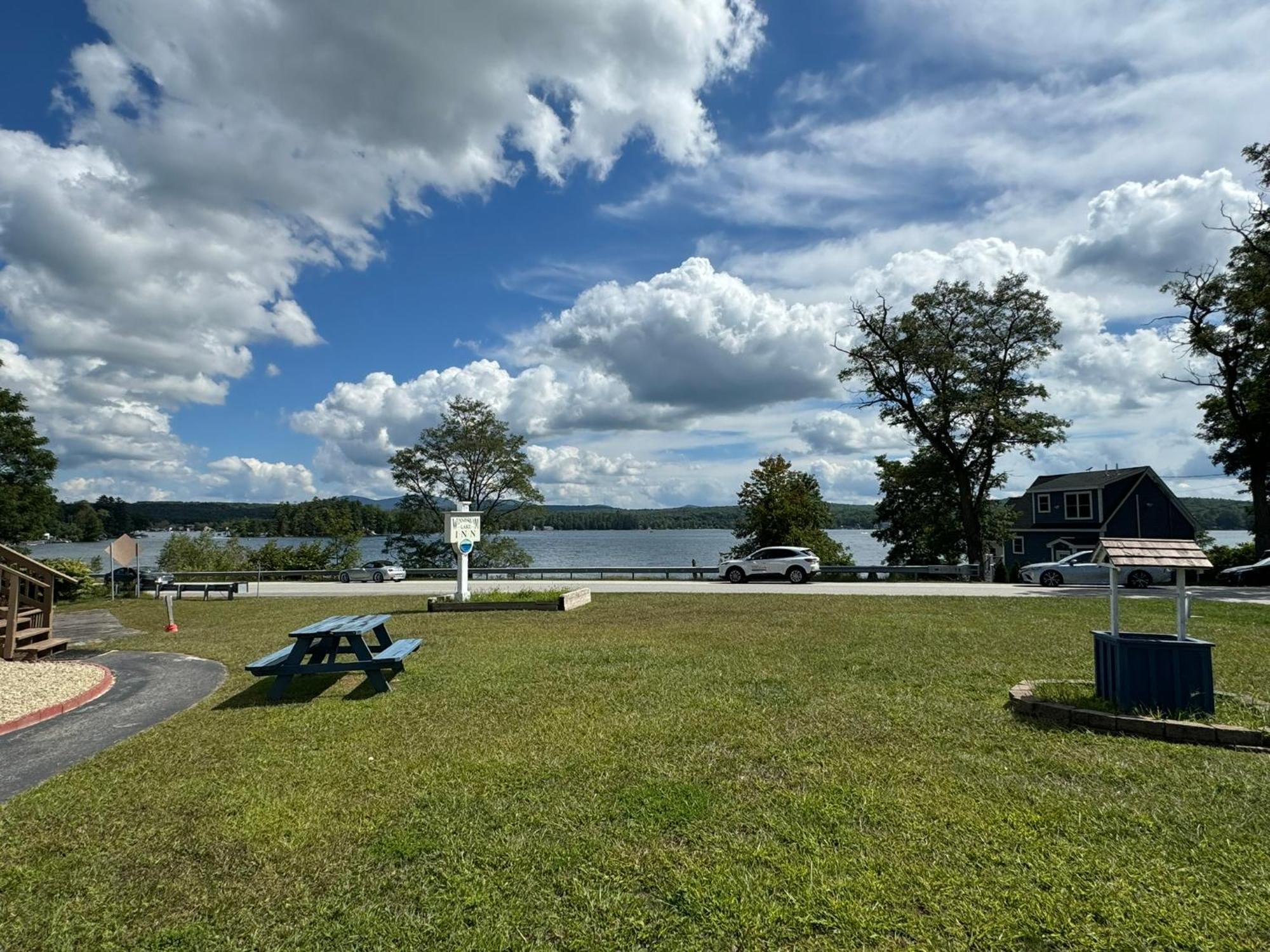 Winnisquam Lake Inn Тилтон Экстерьер фото