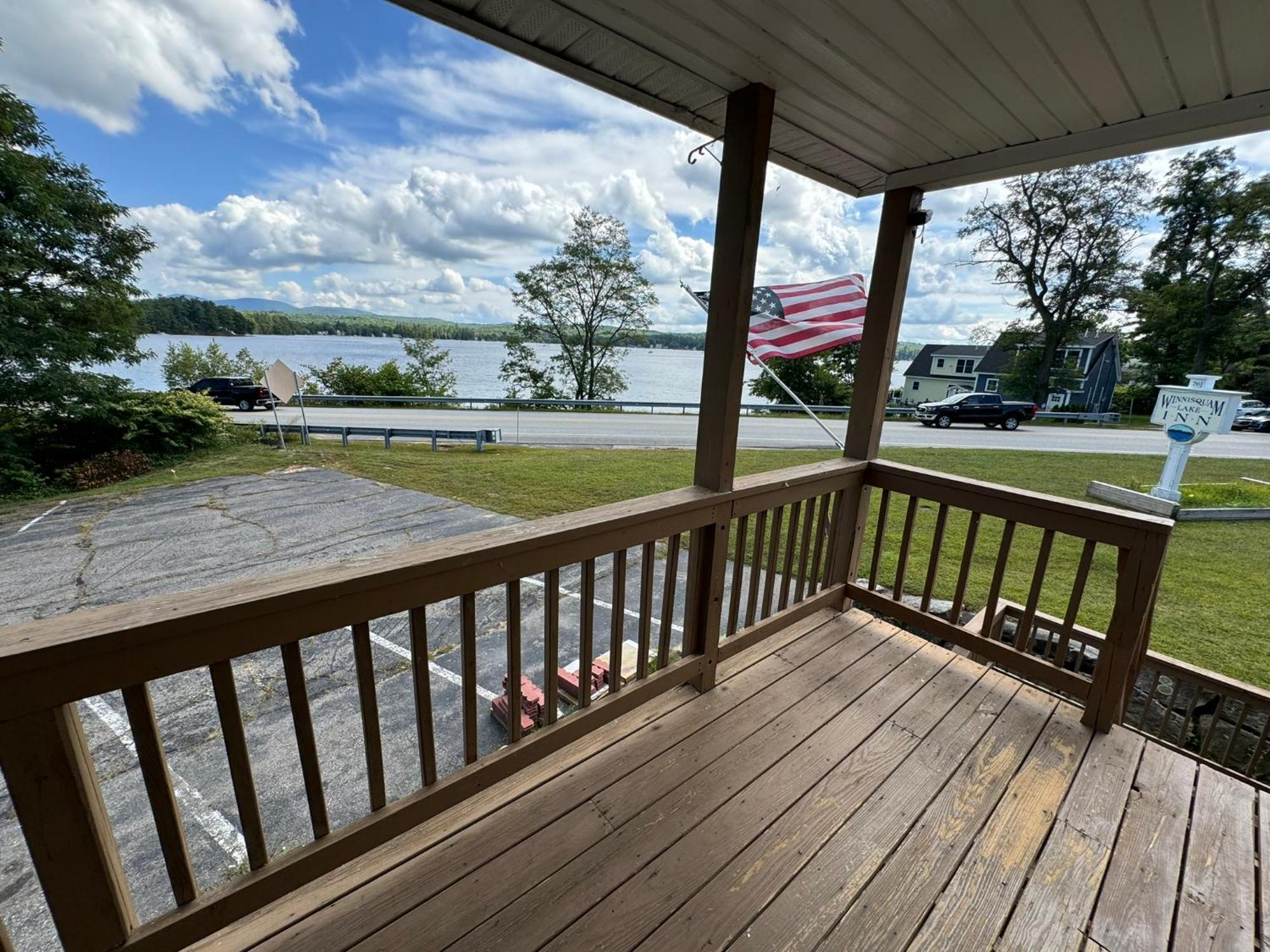 Winnisquam Lake Inn Тилтон Экстерьер фото